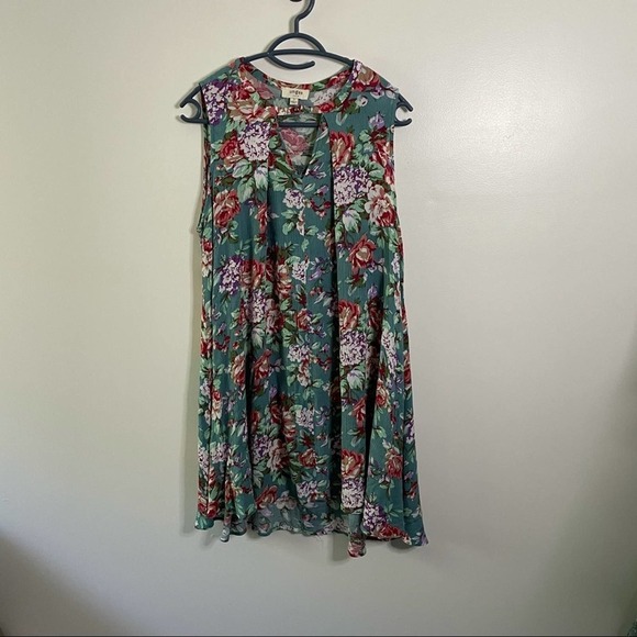 Umgee Floral Keyhole Trapeze Swing Dress - Picture 1 of 5